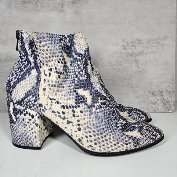 Steve Madden Shoes - Steve Madden Jillian Snake Print Leather Boot Pointed Black Heel Women's 8.5